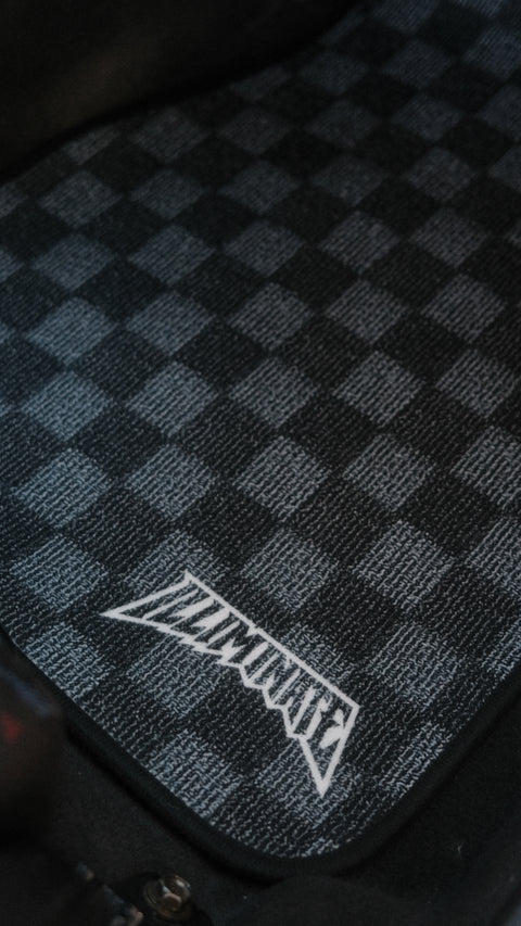 ILLIMINATE CHECKERED FLOOR MATS // 200 ENTRIES